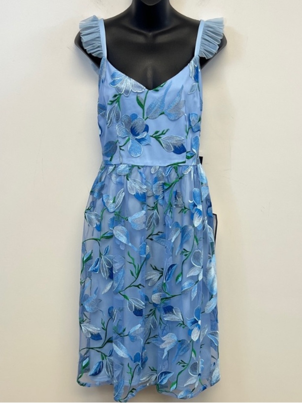 Adrianna Papell Blue Embroidered Floral Dress Flutter Sleeves Size 10